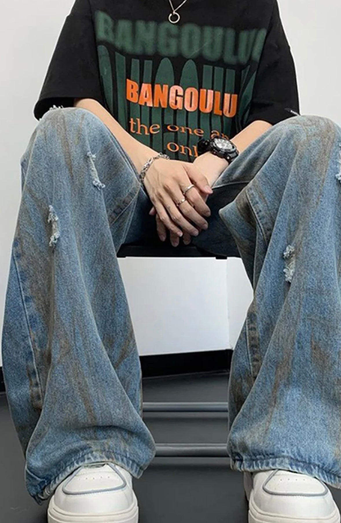 Men’s Distressed Wide-Leg Streetwear Jeans – Baggy Retro Denim